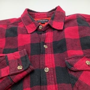 Field & Stream‎ Workwear Heavy Flannel Shirt Jacket Red & Black Checkered Sz L.